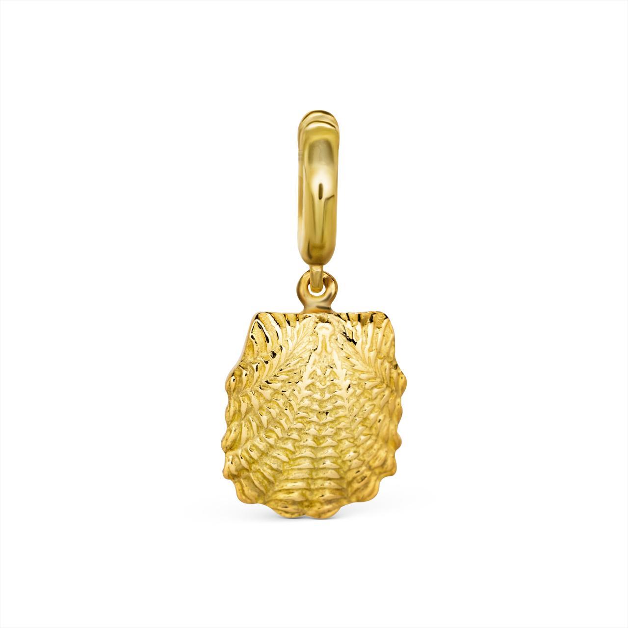 gold scallop shell charm by STACK'D jewellery UAE stackdworld