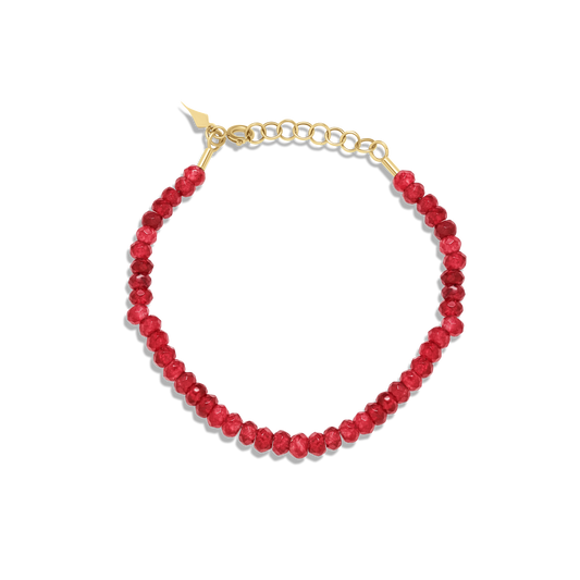 Red beaded bracelet with gold clasp 